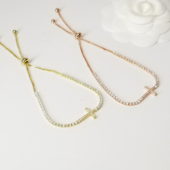 NEW in Gift Box Pave CZ Slider Tennis Bracelet NWT - Picture 5 of 8